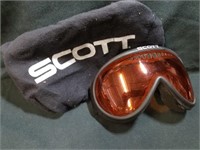 SCOTT Goggles with Case