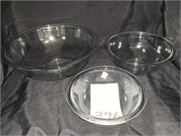 3 PYREX GLASS MIXING BOWLS - 7, 8.5 & 12 “