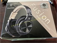 OneOdio Fusion Wireless +DJ Headphones