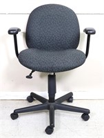 Rolling Office Arm Chair