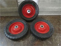 SMALL RUBBER WHEELS (3)