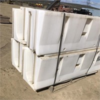 Pallet of 8 Medium Muscle Wall Sections 6' x 2'