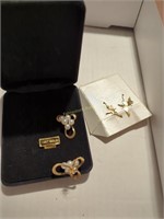 2 pr 14k Gold Earrings