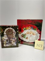 Santa Platter in Box & Christmas Decor