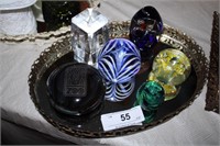 6PC COLLECTION OF PAPER WEIGHTS
