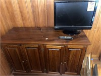 Solid Wood Cabaret & 22in LCD TV