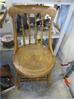 Gun stock chair