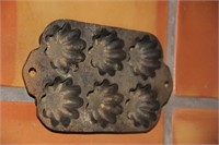Smaller cast iron Muffin Tin