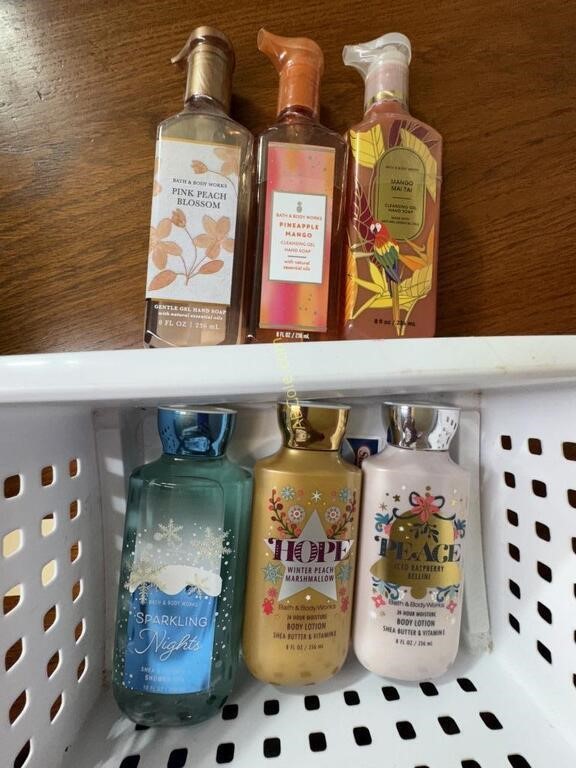 Basket Containing Bath and Body Works Shower