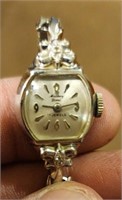 Vintage Non Working 17 Jewel Wristwatch