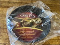 NEW Winco 14" Cake Pan