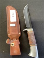 Western Hunting Knife, 5 1/2” Blade, like new.