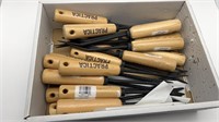 NEW CASE OF PRACTICA HAND WEEDERS