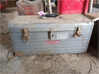Craftsman 20-in metal tool box with tools