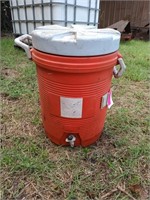 5 gallon water can