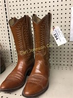 SIZE 9 BROWN COWBOY BOOTS