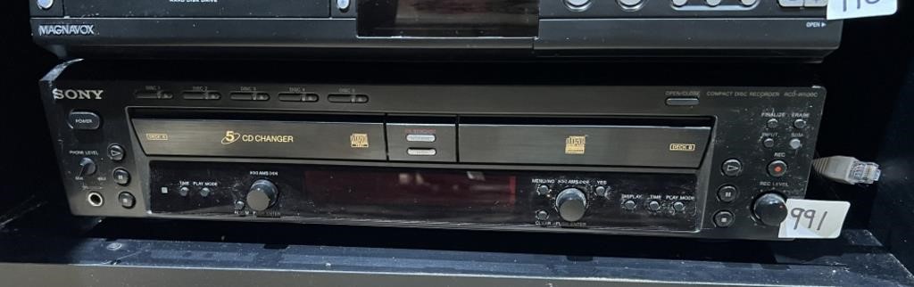 5 CD CHANGER SONY WITH REMOTE