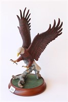 Franklin Mint figure of a eagle