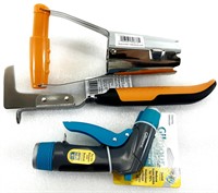 3 outils dont FISKARS taille-bordure et +, neuf