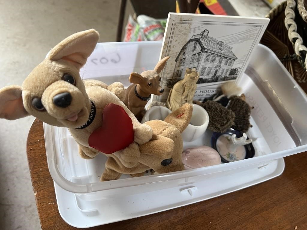 TY CHIHUAHUA PLUSH/ FIGURINES/ COLLECTIBLES & MORE