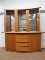 TEAK BUFFET & HUTCH W/ 4 DRAWERS & 5 DOORS