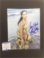 Gloria Estefan Beckett Certified Autographed