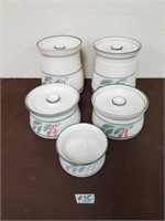Pottery set made in AB Canada