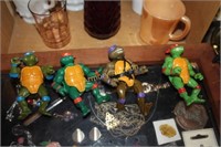 TEENAGE MUTANT NINJA TURTLES - ONE FOOT DAMAGED