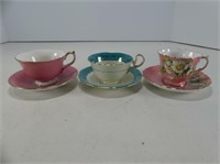 TRAY: 3 AYNSLEY FLORAL DECORATED CUPS & SAUCERS