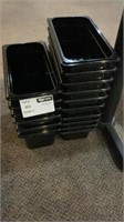 1 Lot - 16 (3.5 Quart) Cambro Kitchen Containers