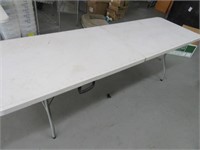 Poly Dual-Fold Folding 8' Table A