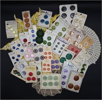 Vintage Carded Buttons & Crocheted Doilies