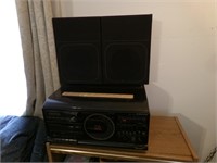 Emerson CD2000 Stereo w/ Speakers