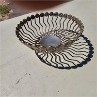 Metal Wire Centerpiece Bowl