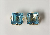 16L- 10k yellow gold blue topaz earrings -$150