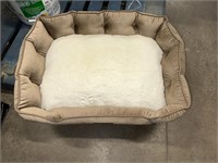 BROWN ANS WHITE SMALL PET BED