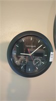 9.5" wall clock w/ thermometer & hydrometer