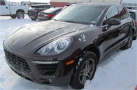 2015 Porsche Macan S