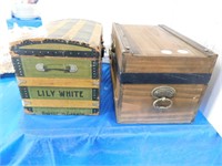 2 WOOD BOXES