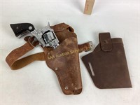Nichols Stallion 38 cap gun with leather holster.