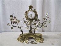 ANTIQUE VICTORIAN MANTLE CLOCK