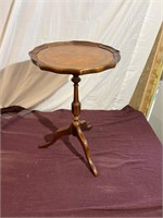 Leather top side table 20” T 13” round