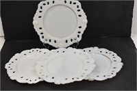 Vintage Milk Glass Plates with Cherubs. Lot of 4