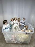 Wedding party 10 piece porcelain doll set