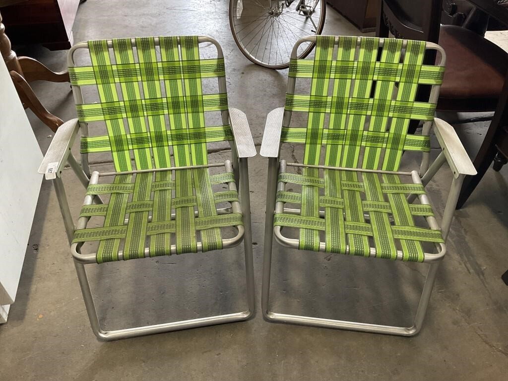 Pair of Folding Lawn Chairs.