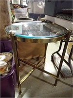 1970s LA BARGE FRENCH BRASS & GLASS TABLE 25x27