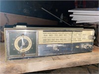 westinghouse clock radio