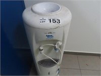 Refrigerated Drinking Fountain