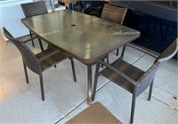 T - PATIO TABLE W/ 4 CHAIRS