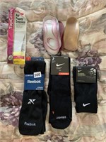 NEW REEBOK SOCKS AND INSOLES